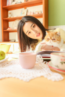 美女受辱